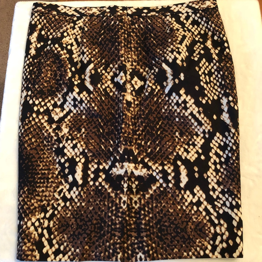 Michael Kors pencil skirt - Picture 3 of 5